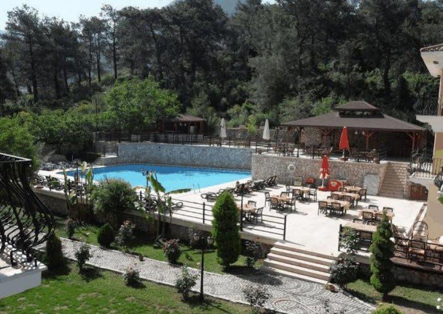 Grove Hotel 厄吕代尼兹 外观 照片