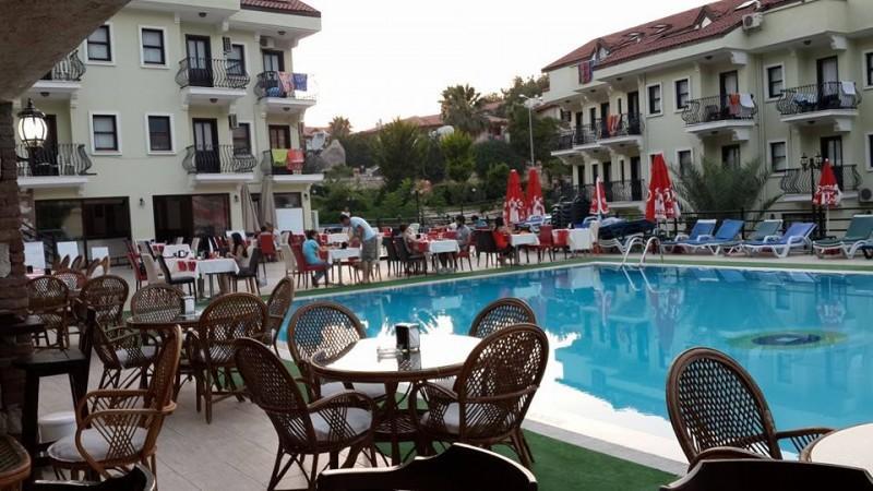 Grove Hotel 厄吕代尼兹 外观 照片