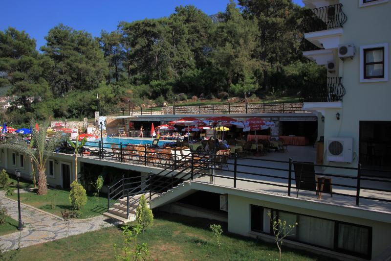 Grove Hotel 厄吕代尼兹 外观 照片